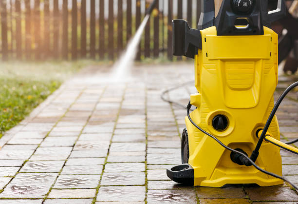Best Gutter Cleaning  in Pine Island Center, FL